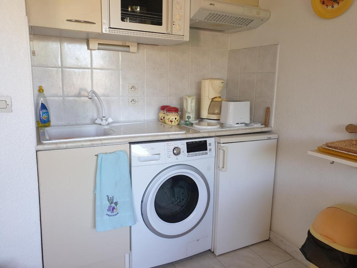 Port Frejus Studio Cabine 100M Des Plages 4 Person エクステリア 写真
